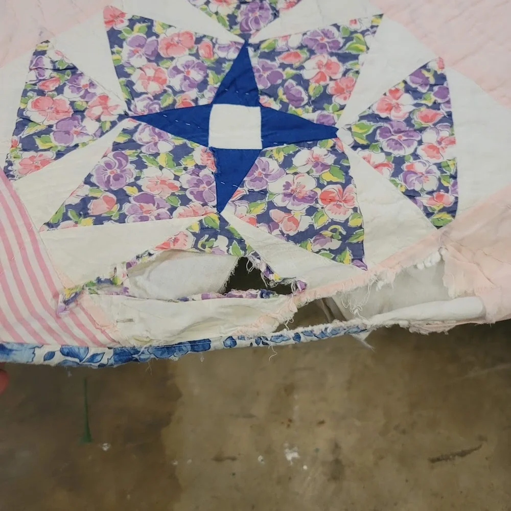 Vintage Handmade Quilt Full QUEEN Twin Bedspread Blanket Farmhouse Cabin 60